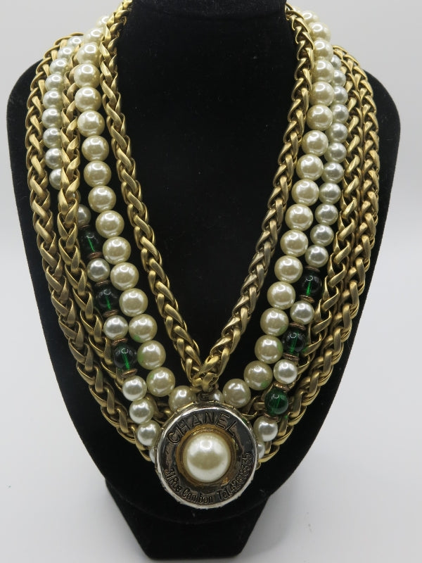 Dauplaise Vintage Choker Charm Necklace