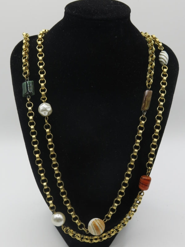 Glass and Lucite Beaded Vintage Necklace