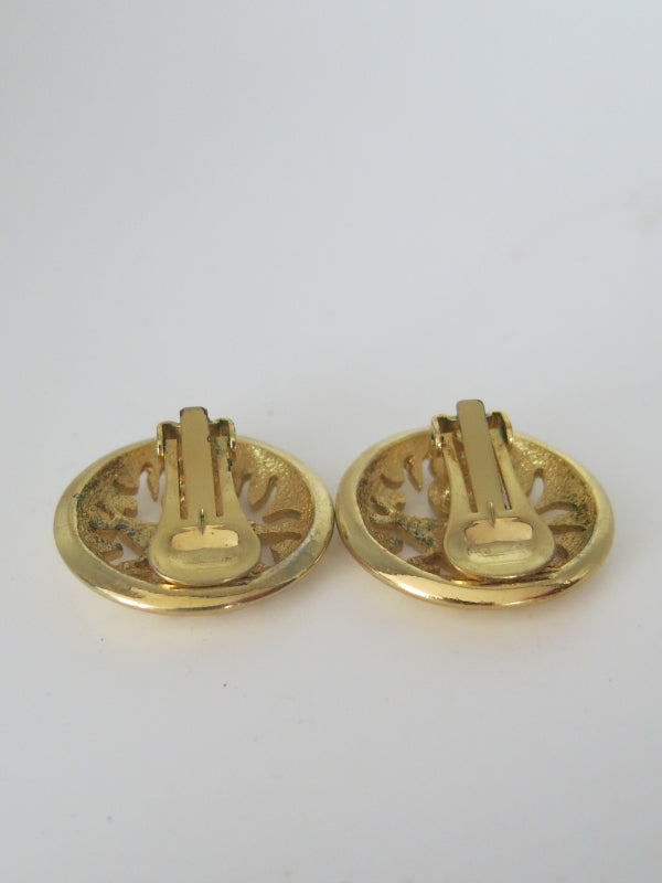 Round Jade Bezel Green Clip On Earrings