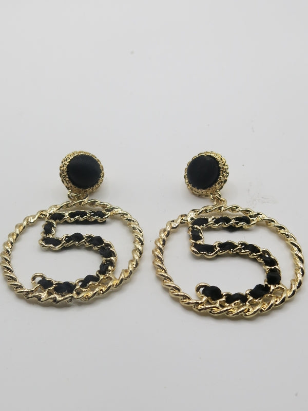 Oversized Catwalk Hoops Pierced Earrings