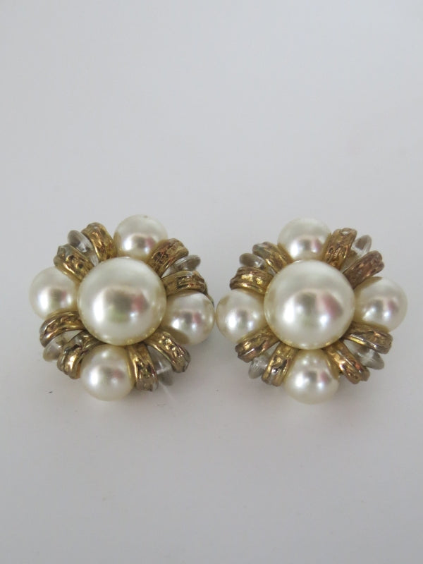 Round Pearl & Gold Clip On Earrings