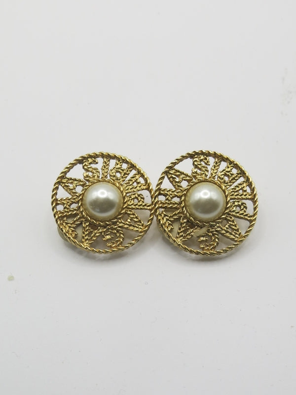 Agatha Paris Writing Clip On Earrings