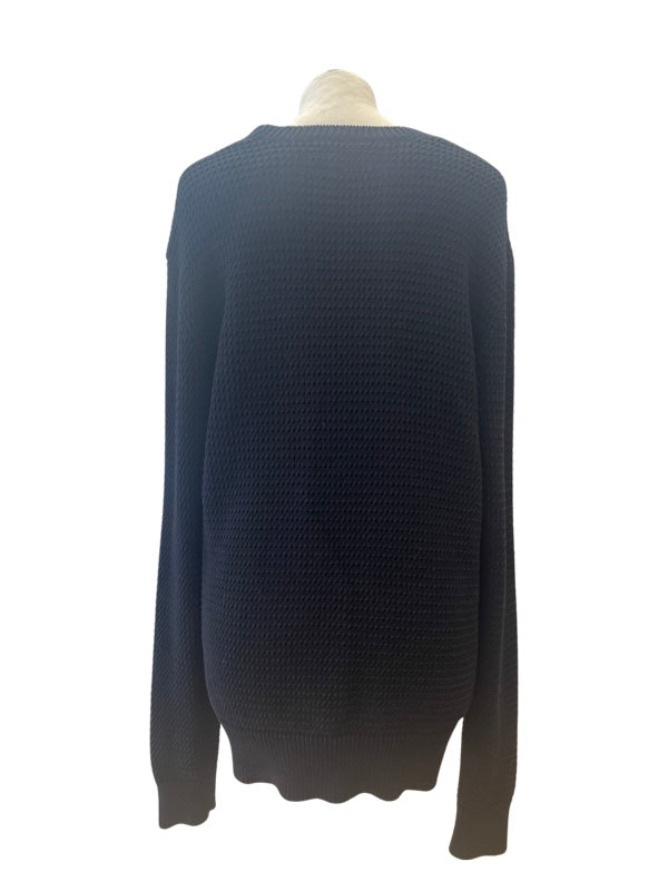 Round neck fisherman jumper black back