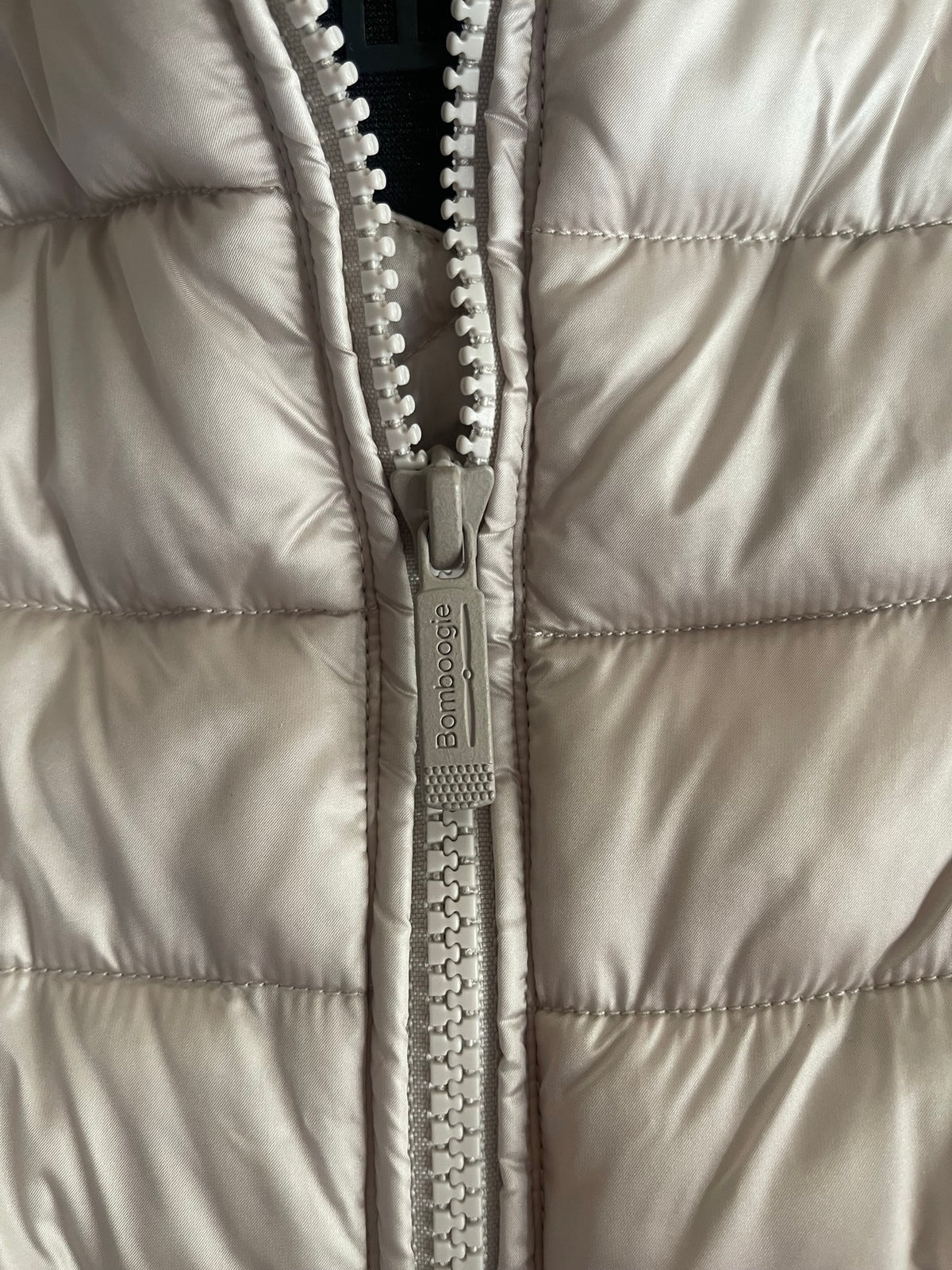 Bomboogie Cropped Gilet