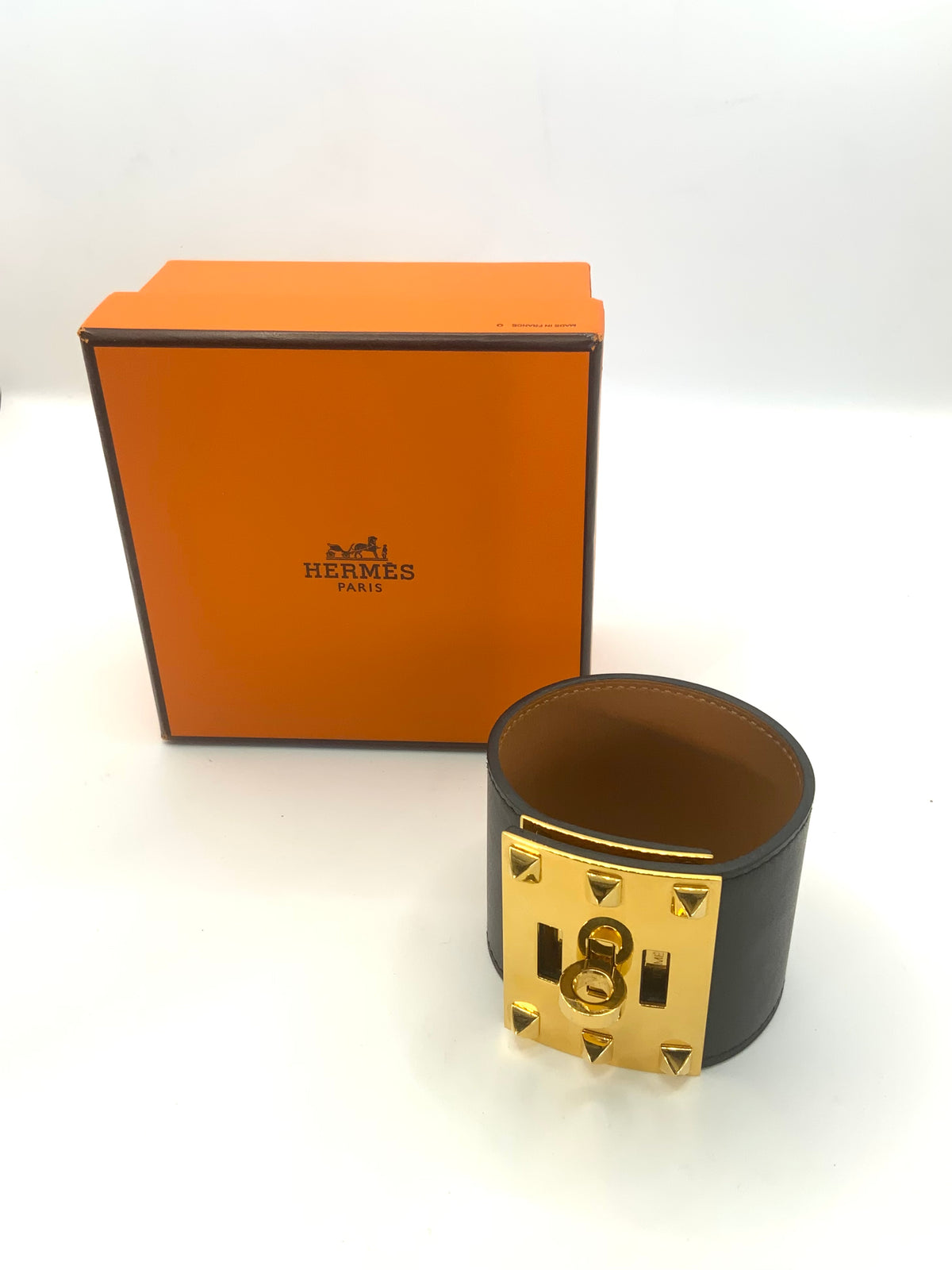 Hermes Kelly Extreme Cuff Gold