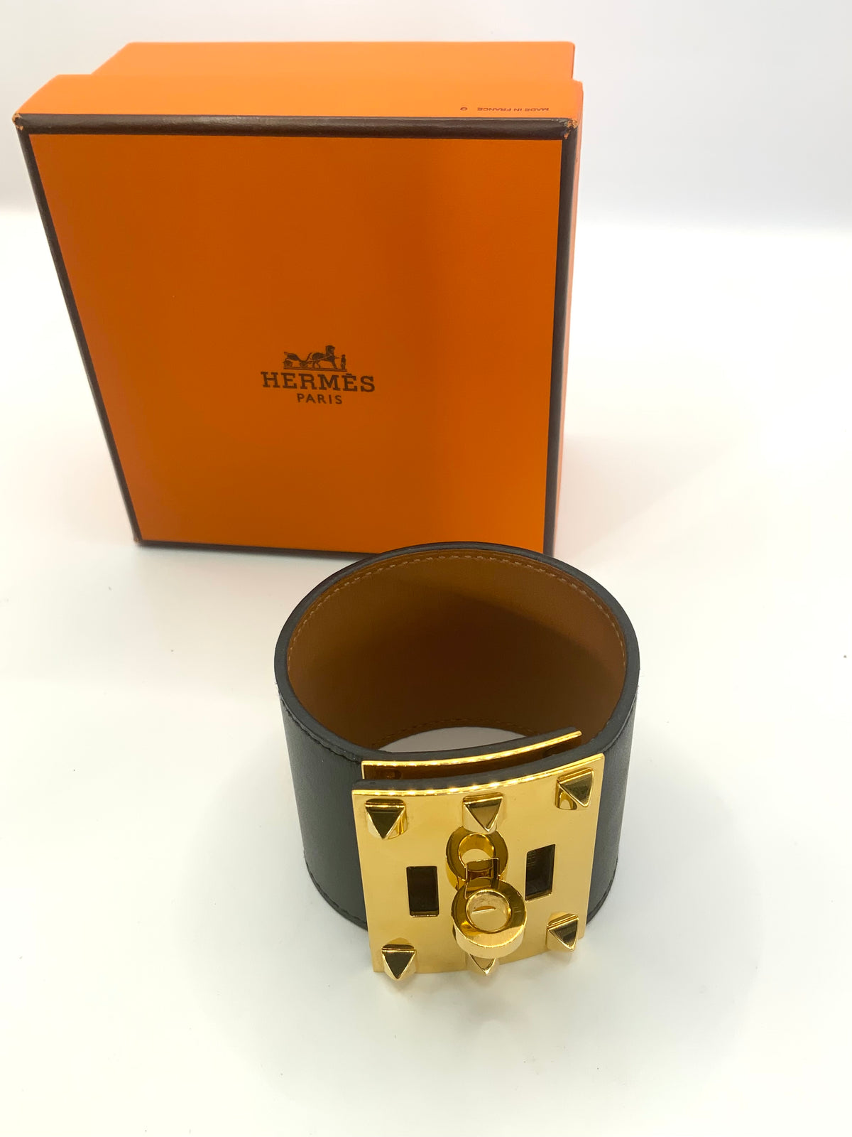 Hermes Kelly Extreme Cuff Gold