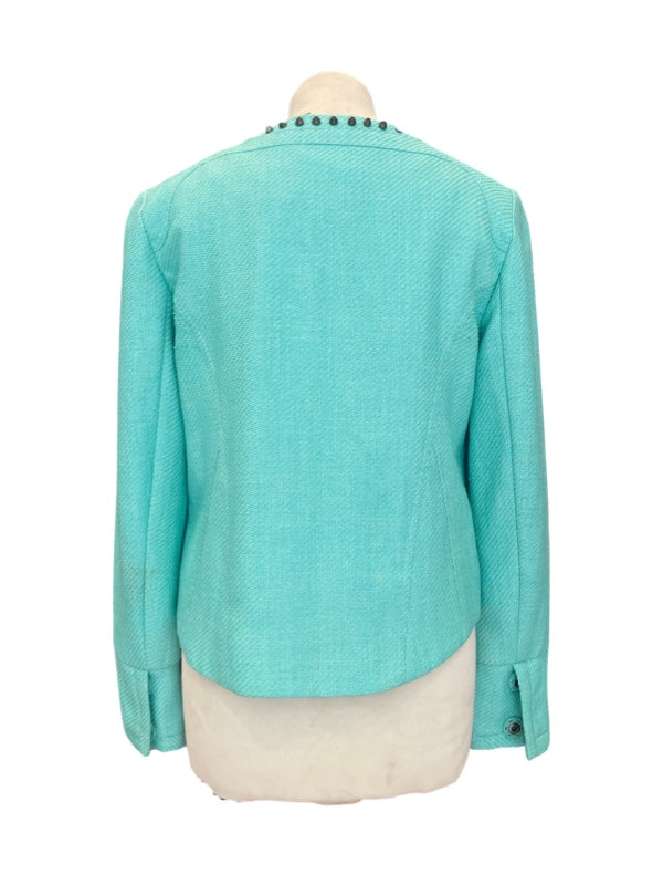 Cropped jacket green back