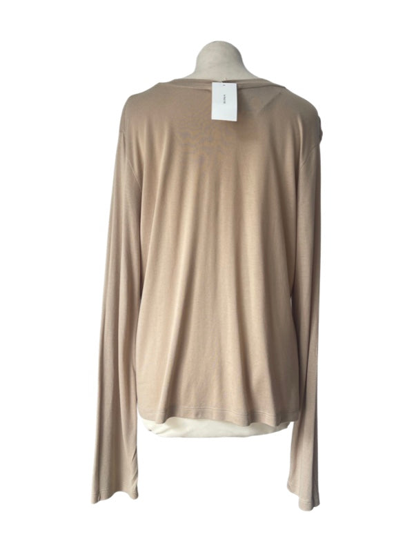 Long sleeve t shirt camel back