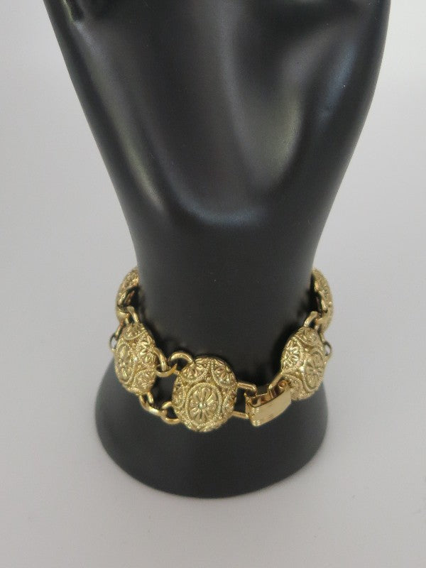 Antique gold bracelet