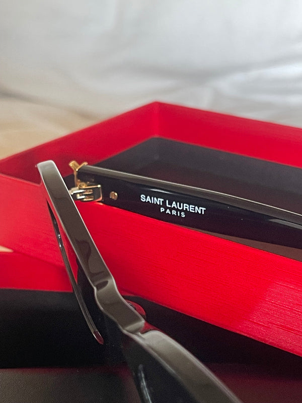Saint Laurent Sunglasses Sun SL M136 001