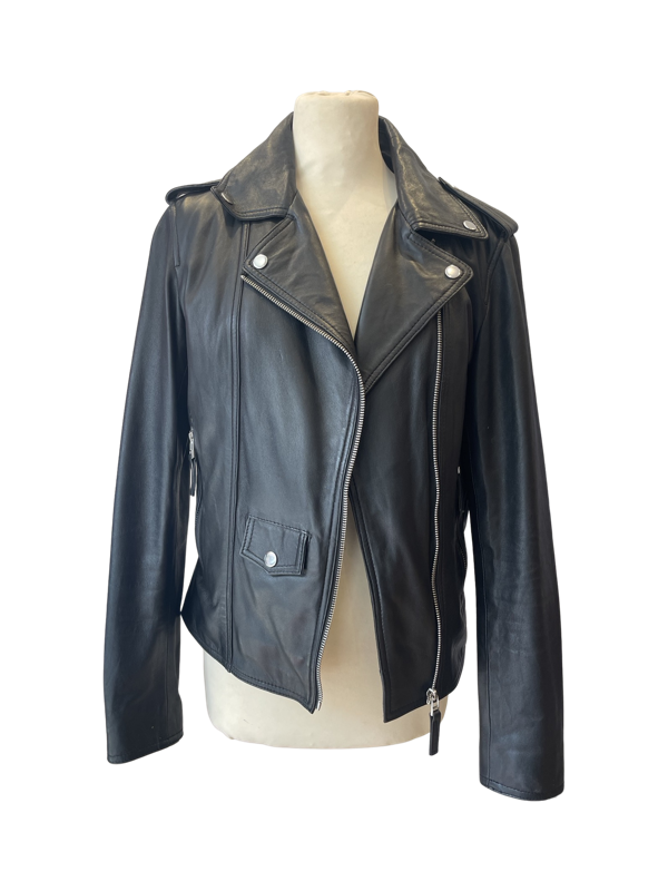 Classic soft leather biker jacket new without tags 