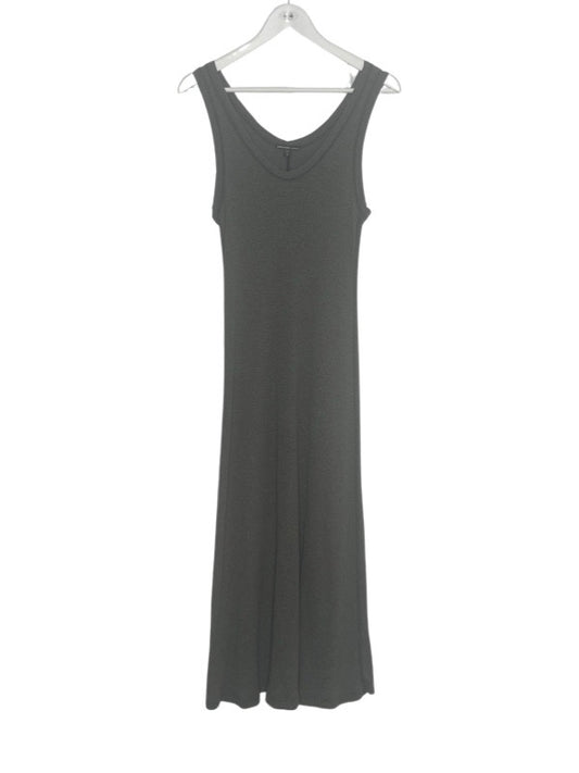 Long below the knee ribbed grey sleeveless dress v neck