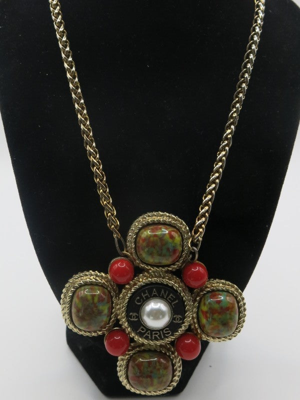 Sarah Coventry Maltese Cross Button Necklace
