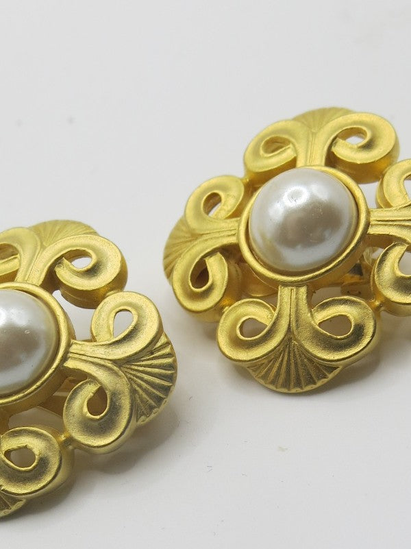 Faux Pearl Vintage Gold Earrings
